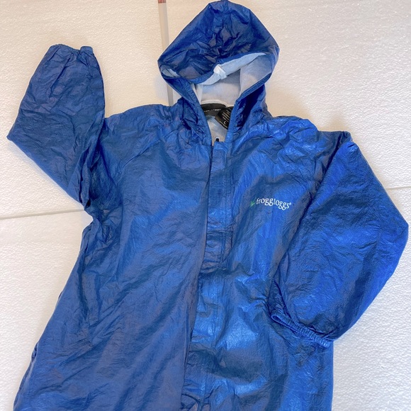 Other - Frogg Toggs hood rain jacket child/youth sz L